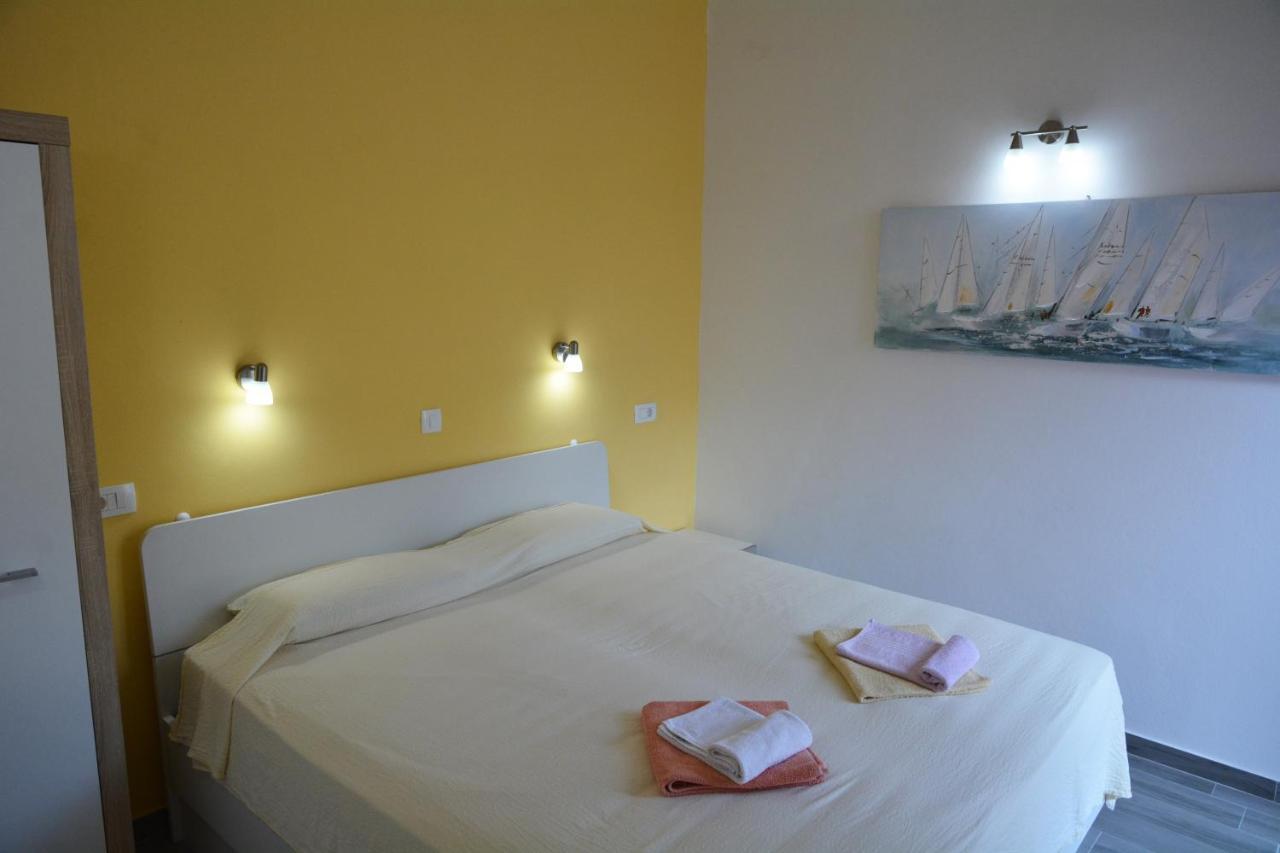 Apartments Dubas Orebic Luaran gambar